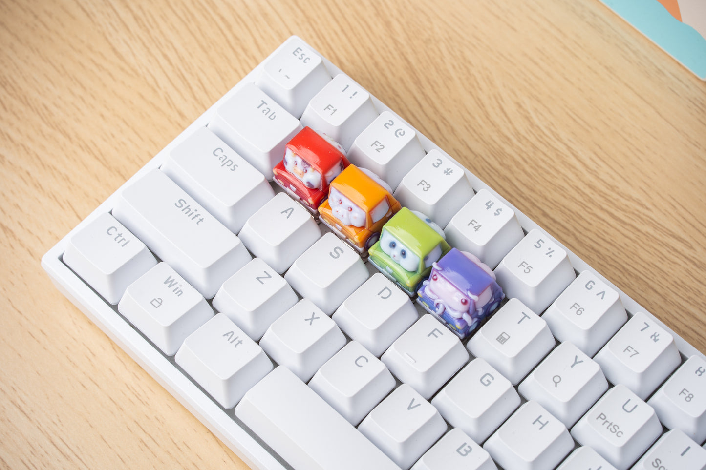 Chubby Hippo in Car Keycap