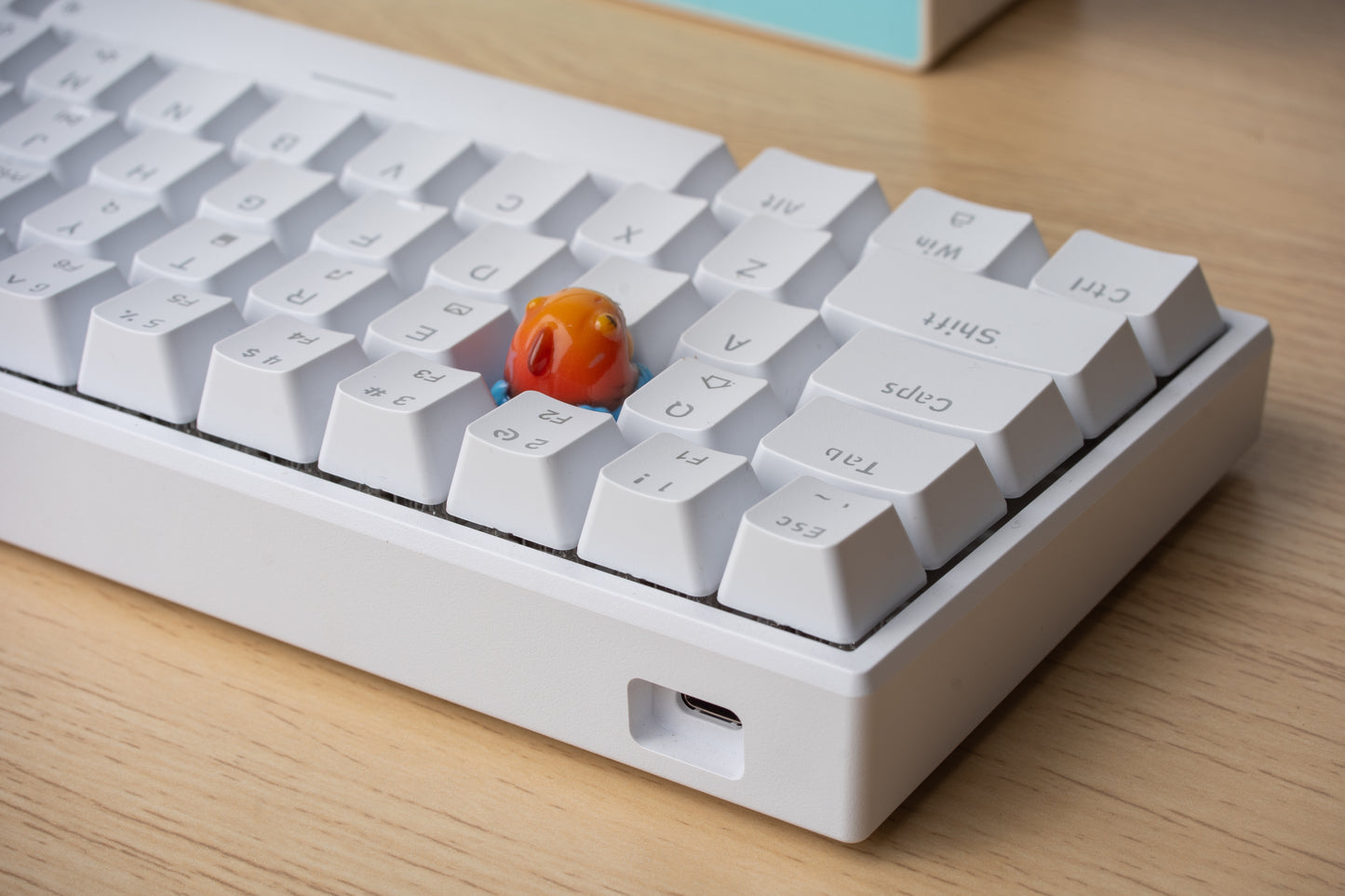 Shark Cat Keycap - ORANGE