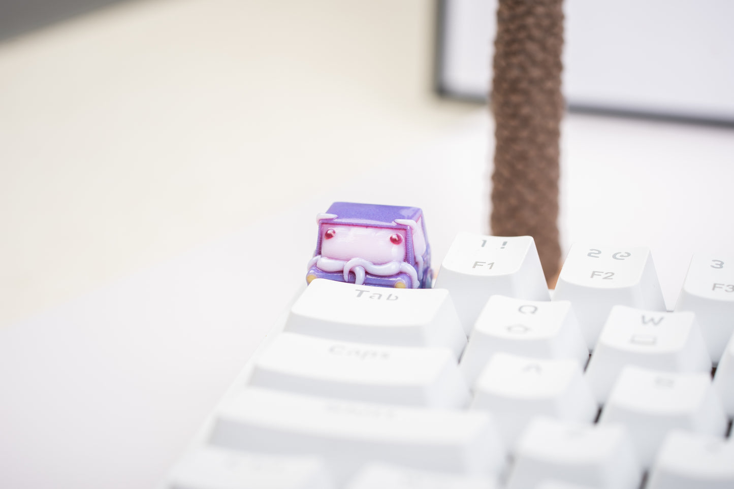 Chubby Octopus in Car Keycap