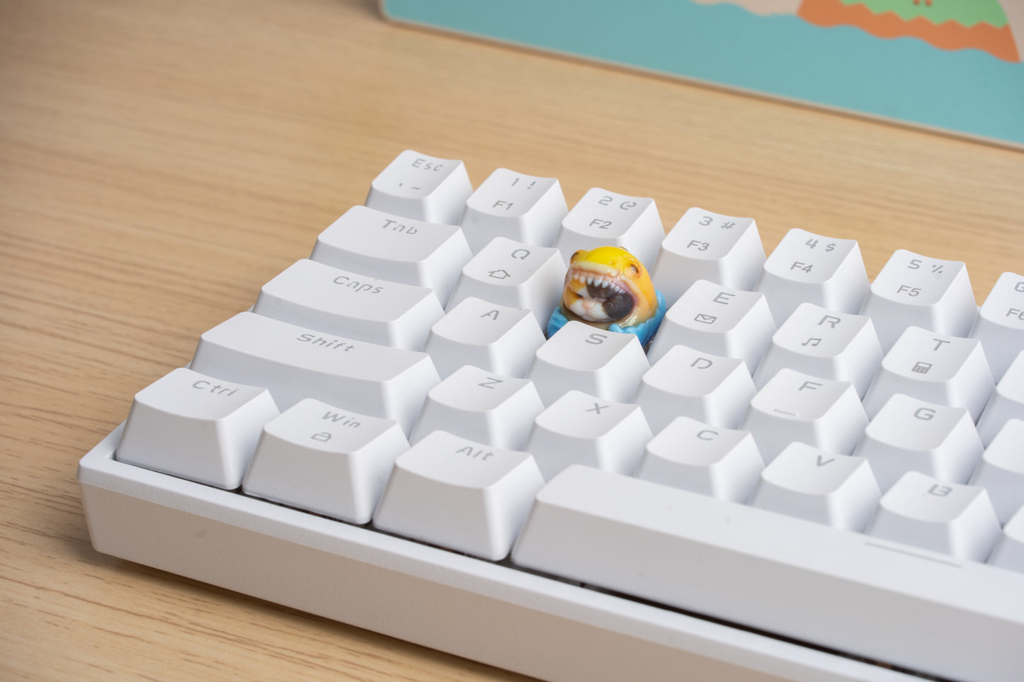 Shark Cat Keycap - YELLOW